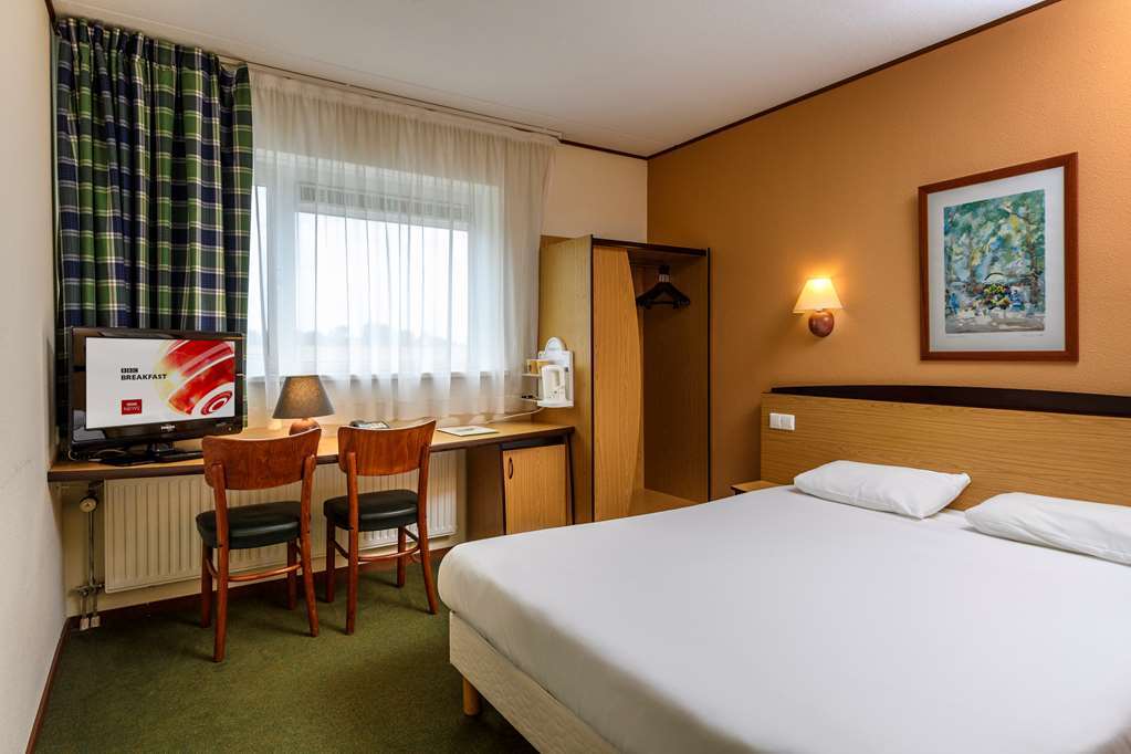 Campanile Hotel & Restaurant Delft Phòng bức ảnh